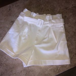 RARE NWOT ZARA Belted High-Wasted Paperbag Shorts